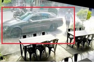 Truy tìm đối tượng lấy trộm xe ô tô Mercedes ngay giữa trung tâm thành phố
