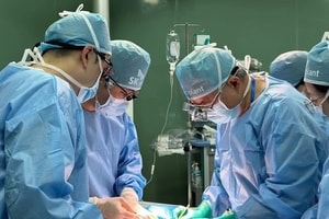 Một bệnh viện lớn lên tiếng xin lỗi