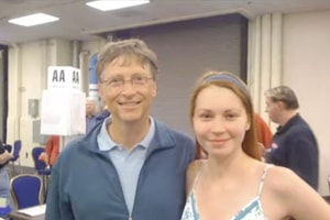 Chuyện ngoại tình của Bill Gates với cô gái Nga kém 33 tuổi