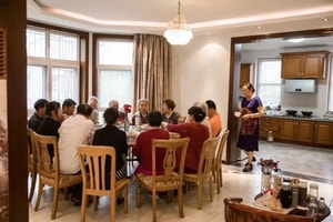 7 cặp vợ chồng góp 10 triệu/tháng thuê biệt thự dưỡng già, không phiền con cháu