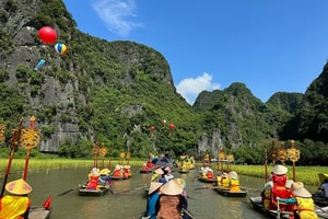 Chưa từng có: Ninh Bình thu gần 4.400 tỷ từ ngành không khói chỉ trong một tháng