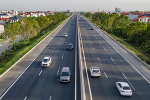 Ngày mai, Việt Nam chính thức thu phí 5 tuyến cao tốc này