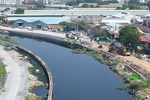 Kênh dài nhất TP. HCM trễ tiến độ 10 gói thầu, dự kiến hoàn thành trong năm nay