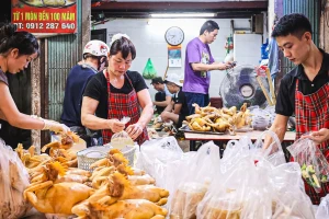 Hà Nội: Thưa vắng khách chợ đồ lễ cúng Rằm tháng Giêng