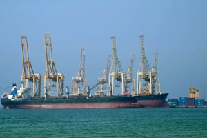 Cú sốc Iran sẽ đẩy giá dầu lên mốc 100 USD/thùng, khủng hoảng 1970 lặp lại?