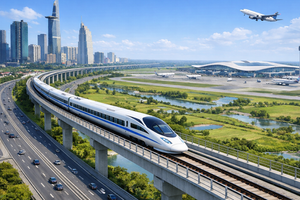 Khẩn cấp xây dựng tuyến đường sắt kết nối TP. HCM với siêu sân bay lớn nhất Việt Nam