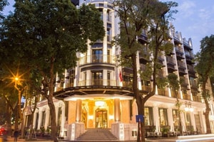 Việt Nam có một khách sạn lọt top kiến trúc tối đa hóa ấn tượng nhất châu Á, do Sun Group đầu tư