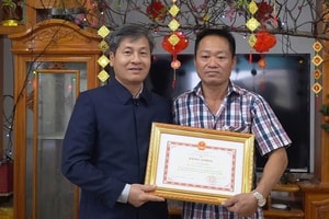 Chủ tịch nước tặng thưởng Huân chương Dũng cảm cho ông Hà Ngọc Sơn