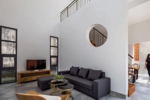 Biến mảnh đất nuôi gà thành tổ ấm hiện đại: Lâm House và triết lý sống tối giản đầy cảm hứng