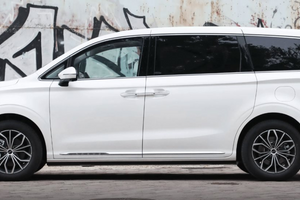 Mẫu MPV hybrid xịn như KIA Carnival nhưng giá hơn 700 triệu: Đi được một mạch tới 1.500km, thiết kế ‘bệ vệ’, nội thất ngập tràn công nghệ, kính cách âm