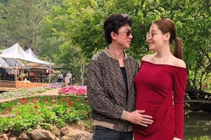 Nam ca sĩ từng tuyên bố chờ con gái đủ 18 tuổi mới tái hôn, nay bất ngờ thông báo có con với cháu gái của NSƯT Kim Tiểu Long