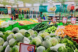 Giá nhiều dịch vụ tăng dịp Tết, đẩy CPI hai tháng đầu năm tăng mạnh