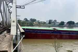 3 ngày nữa, đường sắt Bắc - Nam qua cầu Ghềnh sẽ thông tuyến trở lại