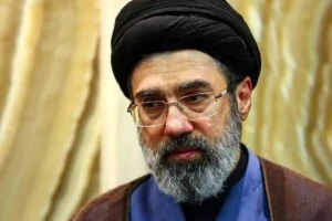 Con trai Đại giáo chủ Khamenei trở thành Lãnh tụ Tối cao mới của Iran