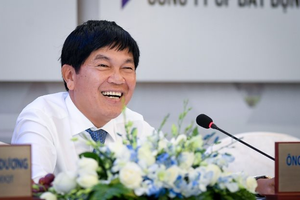 HPG nằm sàn, con trai tỷ phú Trần Đình Long muốn chi hơn 1.200 tỷ đồng để 'bắt đáy' cổ phiếu