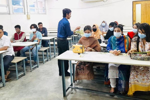 Một quốc gia cho sinh viên trên toàn quốc nghỉ học để tiết kiệm điện và nhiên liệu
