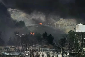 Mỹ quan ngại cuộc tấn công của Israel vào cơ sở dầu mỏ Iran
