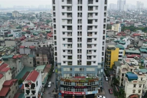 Ngân hàng rao bán bất động sản để siết nợ hàng trăm tỷ