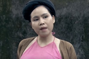 Nữ diễn viên 'lùn nhất' màn ảnh Việt lấy chồng Tây tỷ phú: Sống như ‘bà hoàng’, ngủ dậy có 5 hầu gái phục vụ, đi du lịch bằng trực thăng