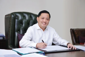 Phát Đạt (PDR): Chủ tịch Nguyễn Văn Đạt đăng ký mua 3 triệu cổ phiếu