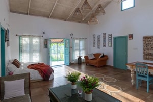 Tận hưởng không gian sống bình yên trong căn nhà 200m2 giữa khu vườn xanh mát giữa vùng quê