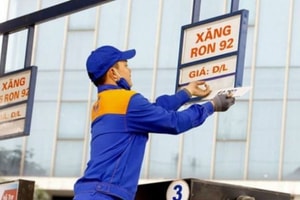 Từ 22h đêm 12/3, giá xăng dầu điều chỉnh tăng