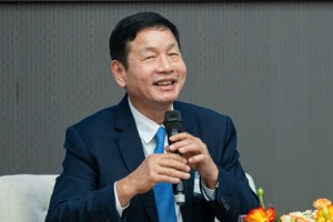 Gỡ rào cản thể chế, 'mở đường' cho kinh tế tầm thấp phát triển