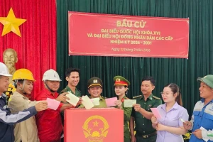 Ngày hội bầu cử sớm ở đảo Hòn Khoai, Hòn Chuối