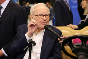 Thứ có giá trị 370 tỷ USD trong danh mục của Warren Buffett nhưng vẫn bị ông chê là không tốt