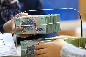 Hơn 1,3 triệu tỷ đồng tiền gửi ở ngân hàng với lãi suất gần bằng 0