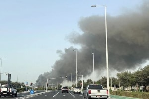UAE bắt giữ 45 người vì chia sẻ hình ảnh các cuộc tấn công của Iran