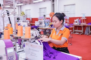 Xung đột Trung Đông nguy cơ kéo dài: Chi phí nguyên liệu tăng mạnh, dệt may Việt Nam chịu áp lực lớn từ biến động toàn cầu