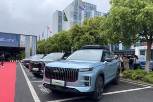 SUV gầm cao cỡ C được tiền đạo Nguyễn Xuân Son thích chỉ tốn 0,84 lít/100km giúp giảm áp lực khi xăng tăng giá: Nhìn bệ vệ, ngập tràn công nghệ, giá nay đã rẻ