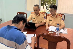 Công an TPHCM xử lý nhiều vụ đăng tải thông tin sai về CSGT trên mạng xã hội