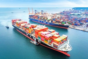 Doanh nghiệp vận tải được đề xuất giảm thuế, phí dịch vụ