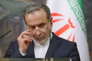 Rộ tin Mỹ, Iran nối lại kênh liên lạc giữa lúc xung đột leo thang