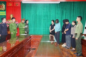 Bắt 4 môi giới bất động sản