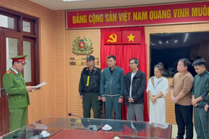 Bắt giữ nhóm điều hành đồng tiền mã hóa FTXF: Công an đề nghị nhà đầu tư khẩn trương trình báo qua số 099.329.7726