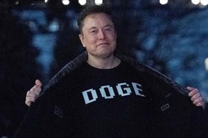 Cắt 300.000 việc làm, hủy hàng nghìn hợp đồng: DOGE của Elon Musk thừa nhận vẫn không giảm được thâm hụt ngân sách Mỹ