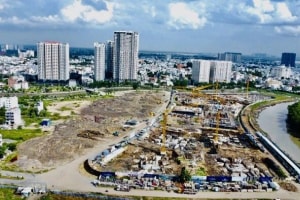 'Bẻ kèo', hủy hợp đồng cũ rồi bán giá cao hơn