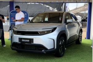 Trái ngược với tuyên bố không 'mặn mà' với xe điện, Toyota ra mắt chiếc thứ 2 sau bZ4X: Chốt giá 817 triệu, Urban Cruiser EV tham gia cuộc đua khốc liệt giành khách hàng tầm trung