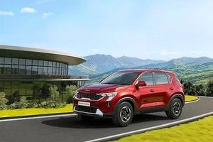 Thấu hiểu mong mỏi khách chưa giàu, KIA Sonet bản giá rẻ chỉ 240 triệu: Động cơ diesel 1.5L, hộp số tự động, thiết kế nhỏ gọn và cao cấp, Hyundai i10 phải ‘sốt xình xịch’