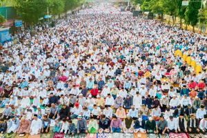 Nền kinh tế lớn nhất Đông Nam Á chỉ còn đủ xăng dùng trong 25 ngày, 140 triệu dân 'nín thở'