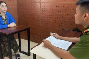 Bắt tạm giam 4 tháng 'cán bộ' Nguyễn Thị Nhàn 35 tuổi