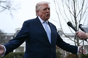 Ông Trump nói không muốn ngừng bắn với Iran, mở cửa eo biển Hormuz 'là chuyện đơn giản'