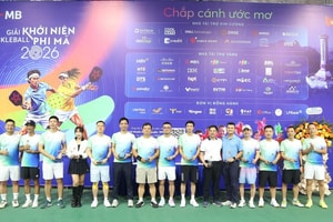 Hơn 300 lãnh đạo, chuyên gia công nghệ hội tụ tại Giải Pickleball của MB: Kết nối cộng đồng chuyển đổi số, gây quỹ vì trẻ em vùng cao