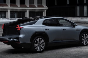 Gạt đi nỗi lo cấm tải vào phố, Mazda 'chuẩn bị ra mắt' mẫu xe biến hình từ SUV điện 5 chỗ sang trọng thành bán tải chỉ trong một nút bấm