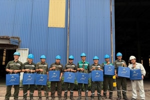 Tập đoàn sản xuất thép lớn nhất Đông Nam Á vừa nhận món quà vô giá từ lãnh đạo tỉnh Hưng Yên