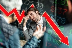 Quỹ ETF ngoại quy mô 10.000 tỷ đồng bán sạch DGC sau khi ‘có biến’, gom hàng triệu cổ phiếu nhóm chứng khoán