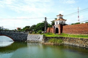 Huy động hàng nghìn lao động đào nên công trình quân sự nổi tiếng của Việt Nam, chưa từng bị xuyên thủng trong hơn một thế kỷ